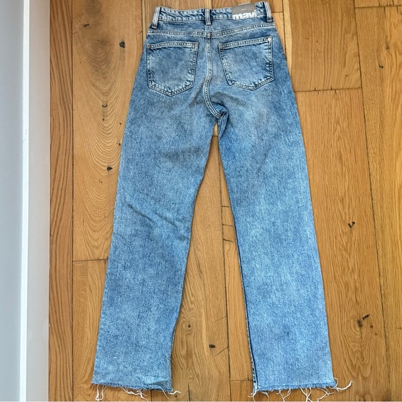 Mavi distressed jeans, “Barcelona”, high rise, wide leg. Great condition! - Picture 2 of 7